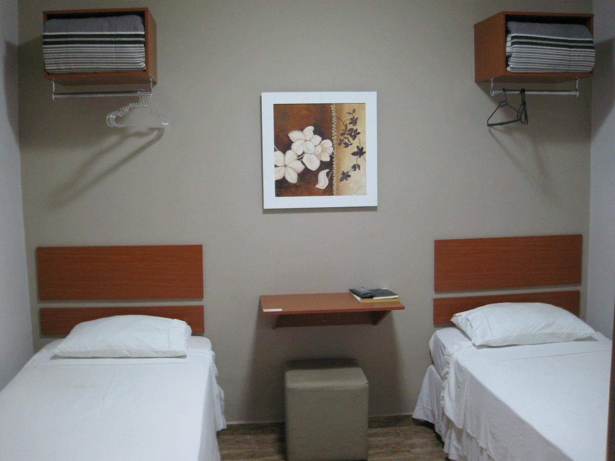 Hotel Avenida Tupã Eksteriør billede